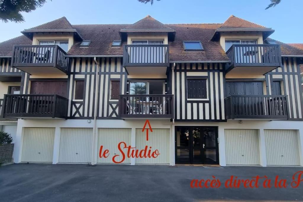 Studio Front De Mer Merville-Franceville-Plage Exterior foto
