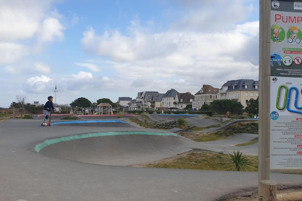 Studio Front De Mer Merville-Franceville-Plage Exterior foto
