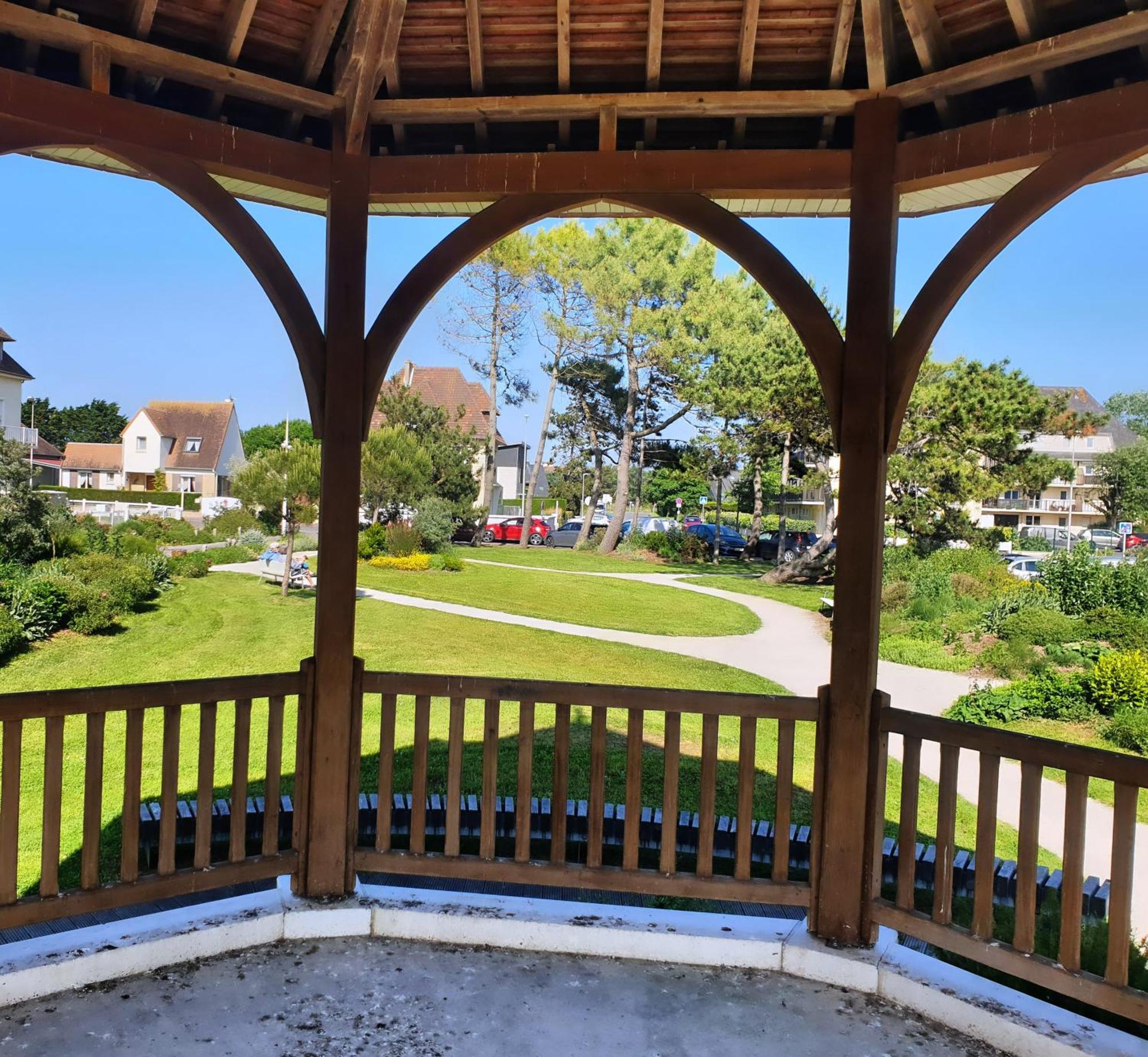 Studio Front De Mer Merville-Franceville-Plage Exterior foto